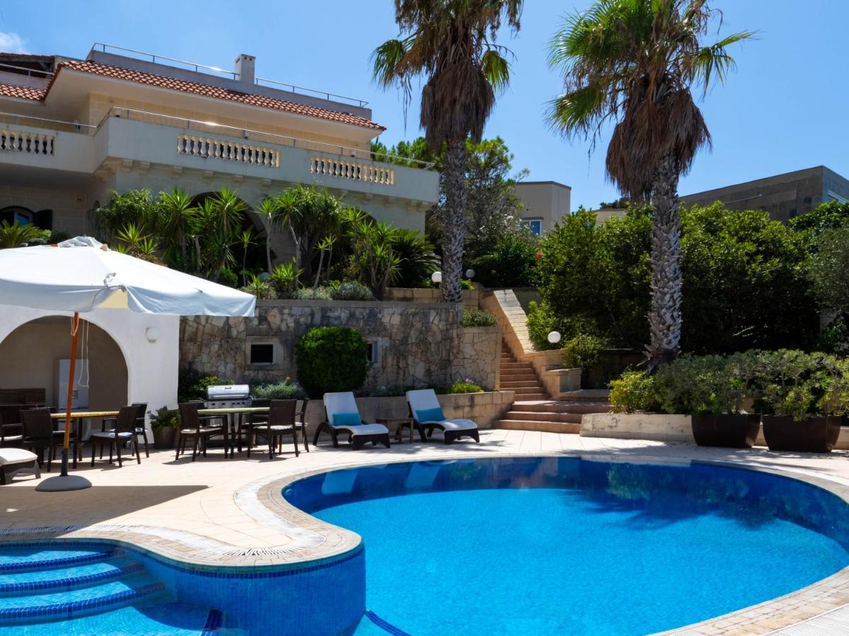 Villa Palma - Sunset Sea Views With Pool, Jacuzzi, Sauna And Games Room Mellieħa Exterior foto