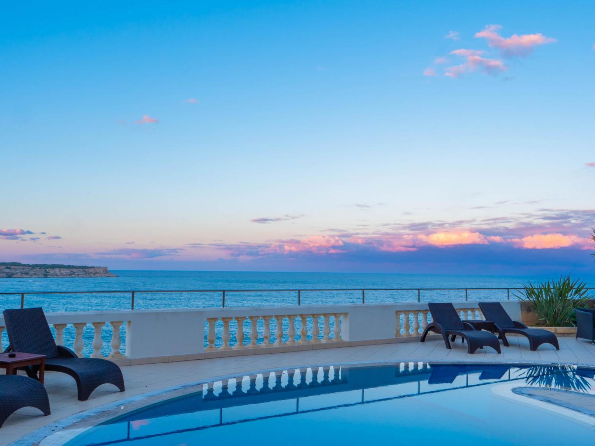 Villa Palma - Sunset Sea Views With Pool, Jacuzzi, Sauna And Games Room Mellieħa Exterior foto
