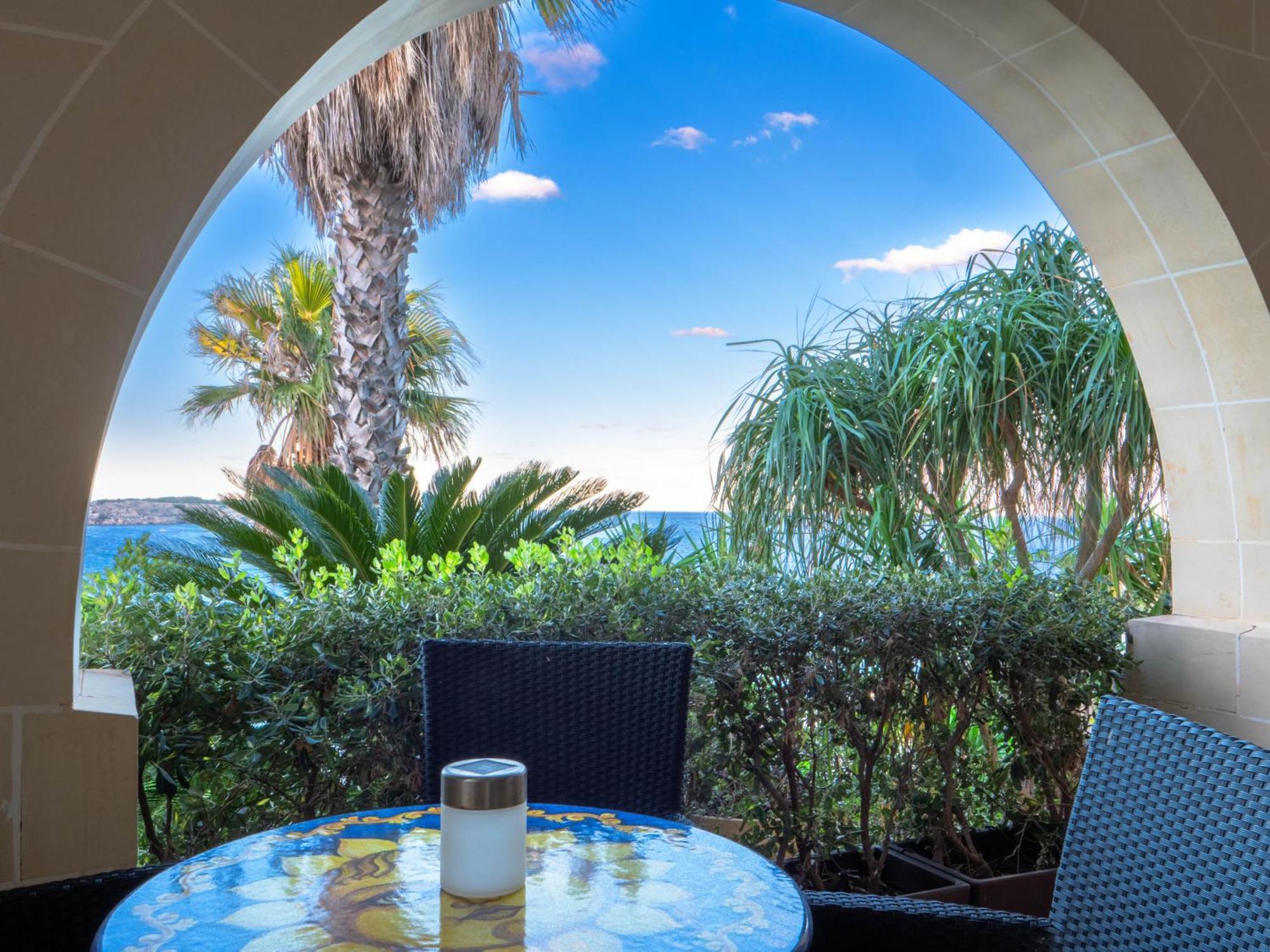 Villa Palma - Sunset Sea Views With Pool, Jacuzzi, Sauna And Games Room Mellieħa Exterior foto